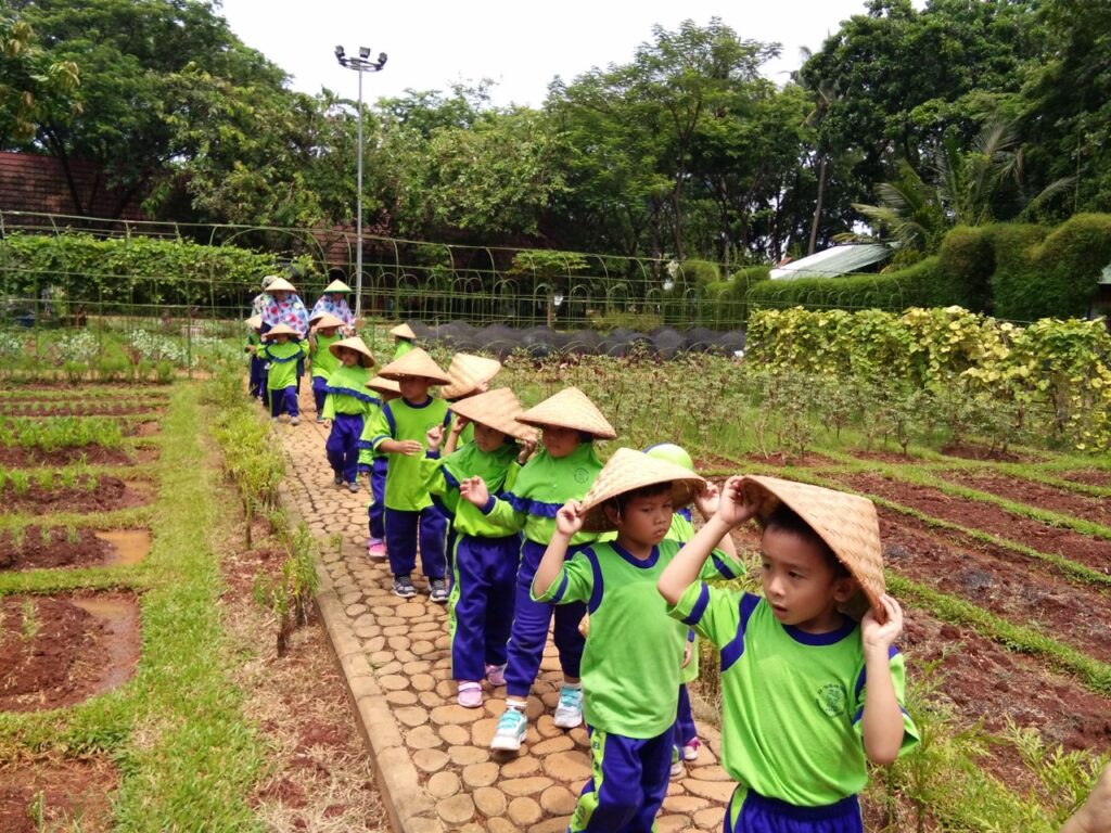 Sekolah Islam Jakarta Barat, Cara Efektif Menanamkan Nilai Agama