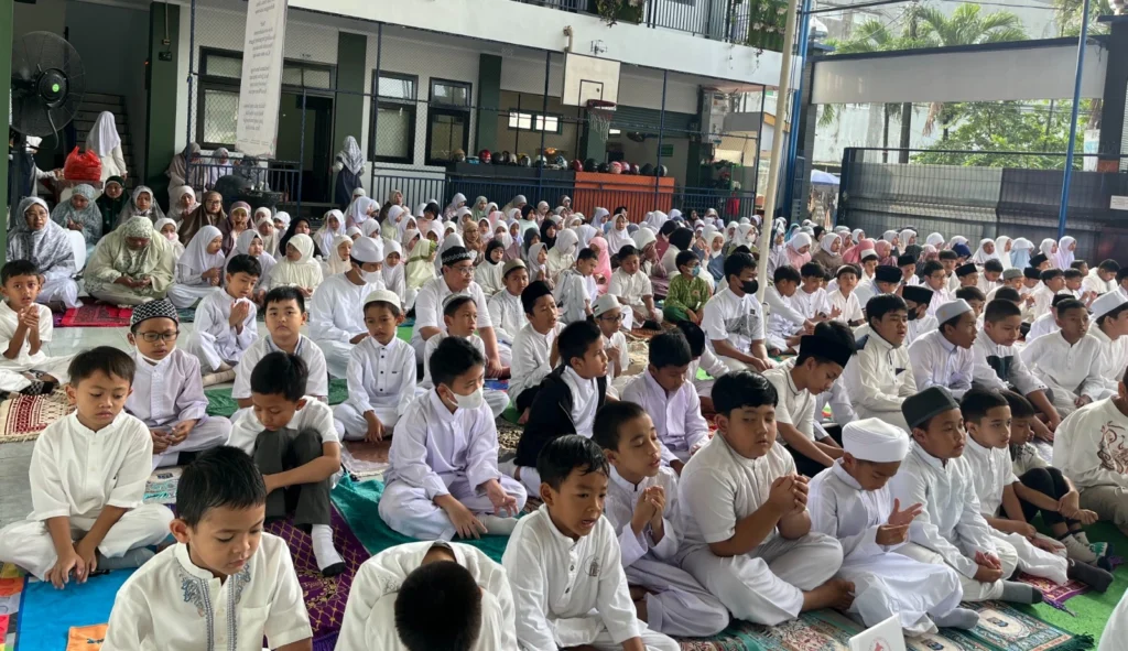 Peringatan Isra Miraj Nabi Muhammad di SD EXISS ABATA: Meneladani Perjalanan Spiritual Rasulullah