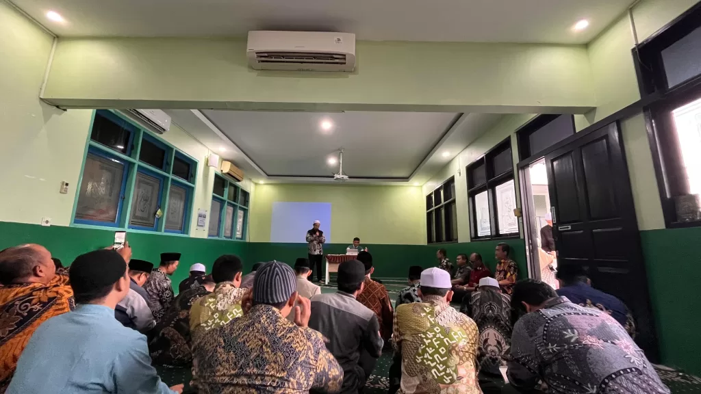 Menggantungkan Harapan pada Rahmat, Bukan Amal